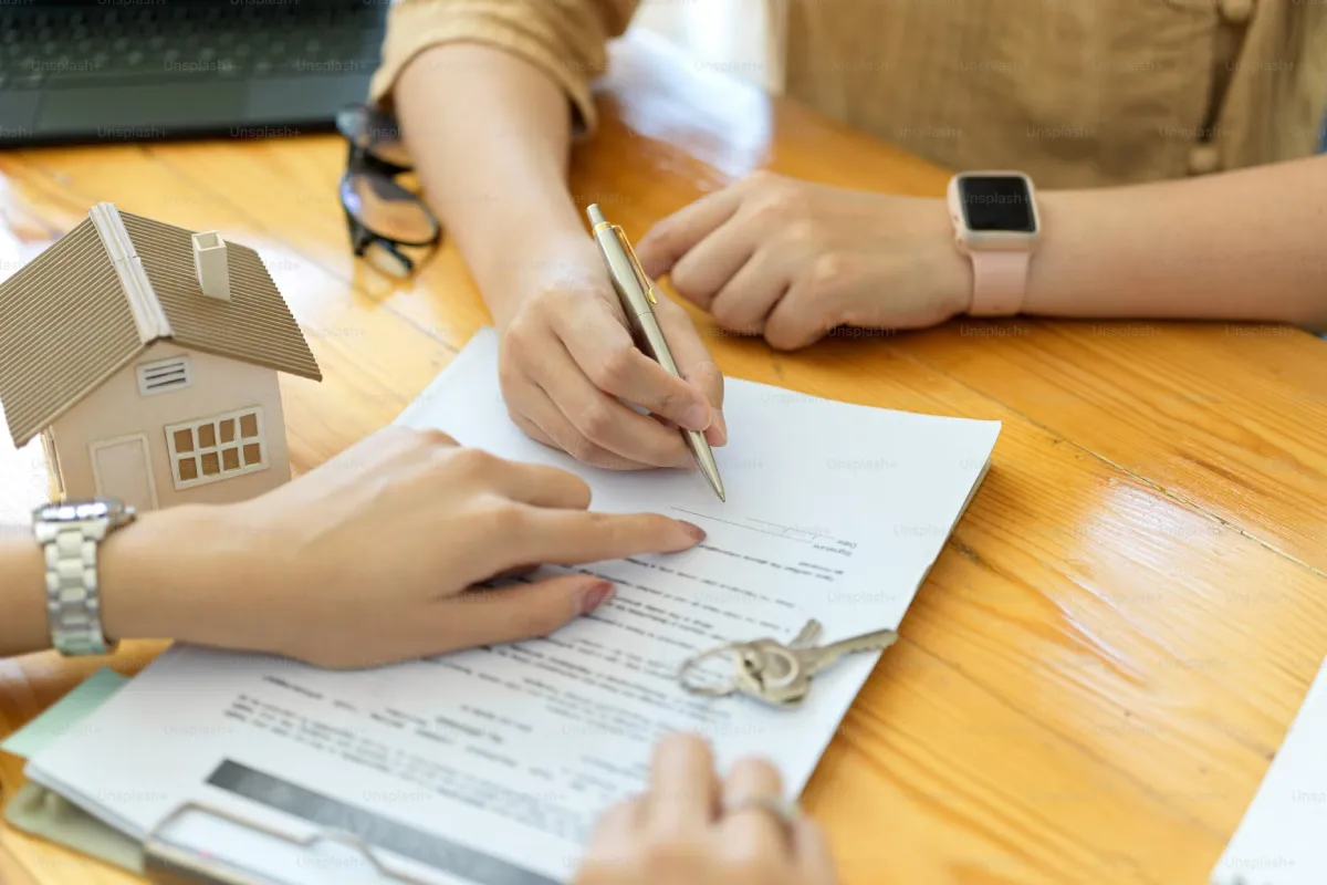 Qué hacer para no perderse en la compra de una casa
